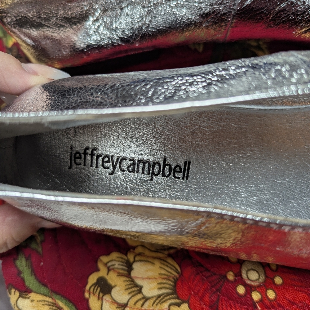 Jeffrey Campbell Flats - Picture 2 of 8